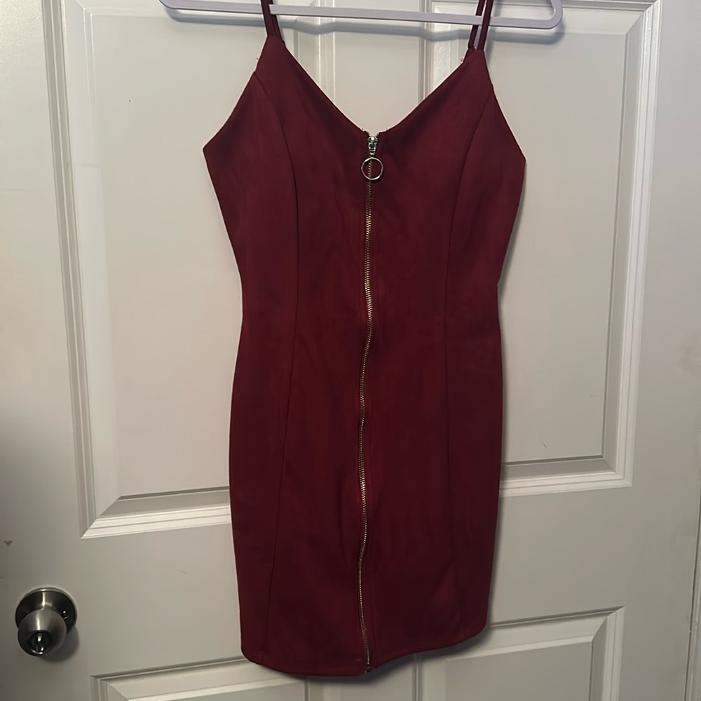 SPAGHETTI-BURGUNDY DRESS